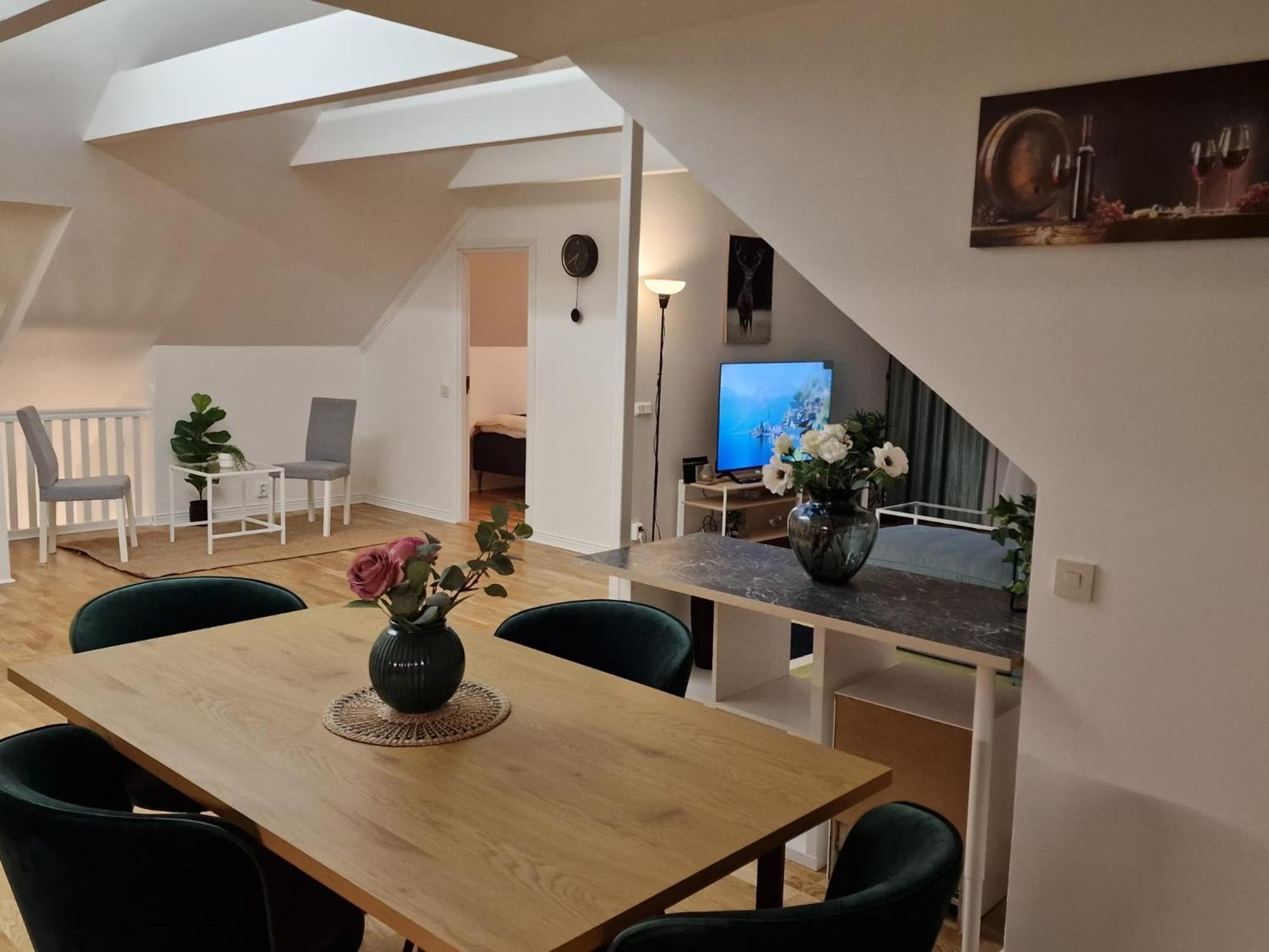 Noah Longstay Apartment เวสเตโรส ภายนอก รูปภาพ