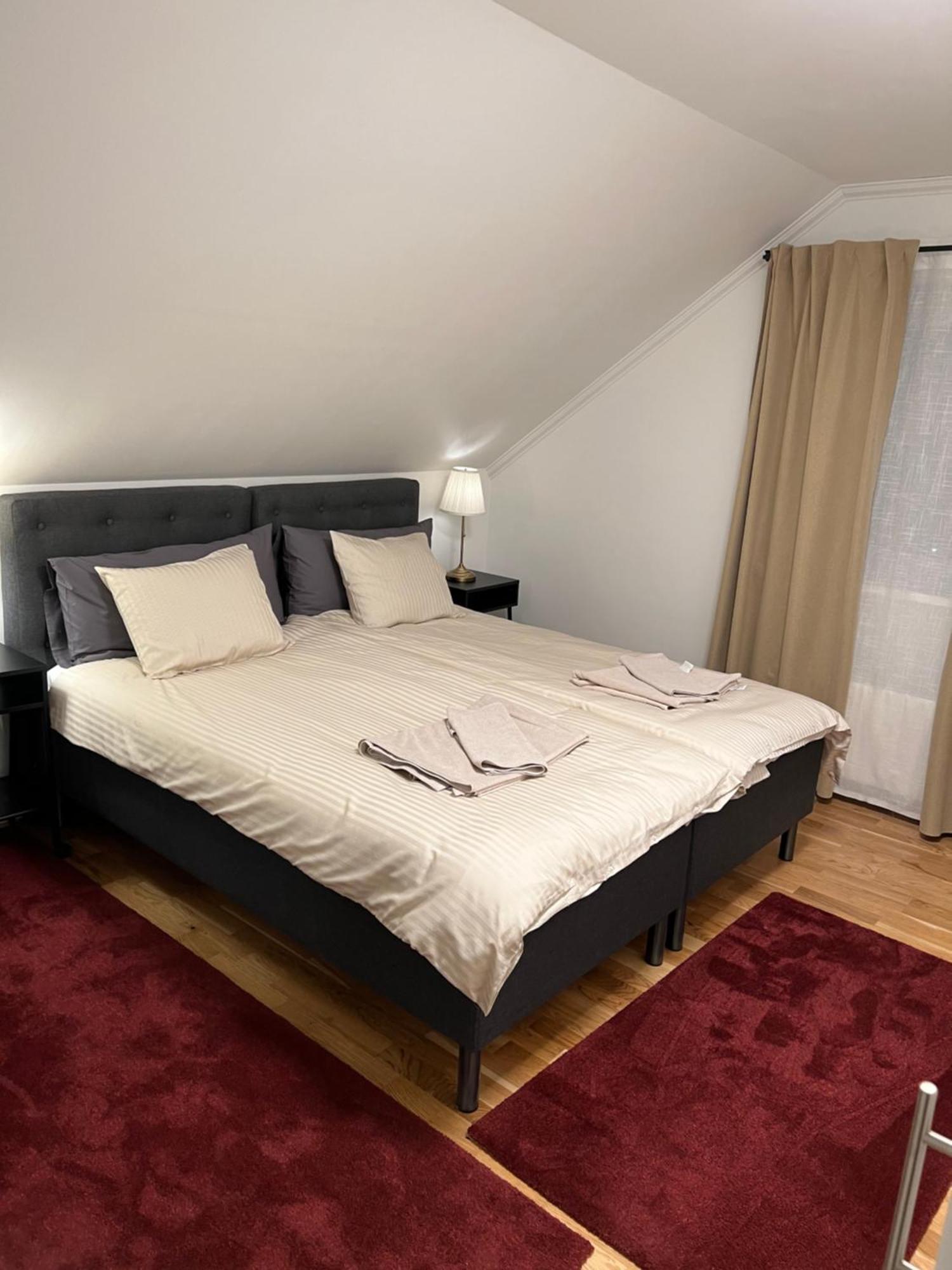 Noah Longstay Apartment เวสเตโรส ภายนอก รูปภาพ