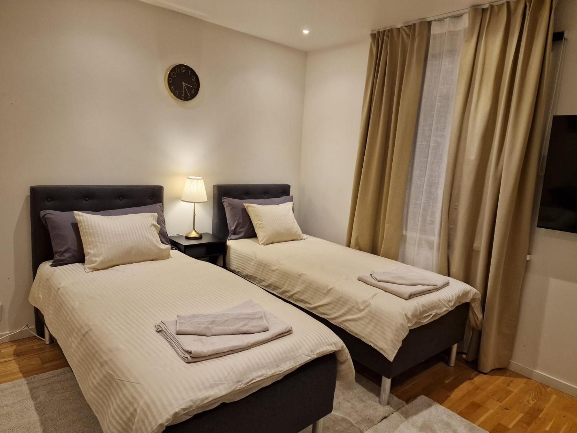 Noah Longstay Apartment เวสเตโรส ภายนอก รูปภาพ