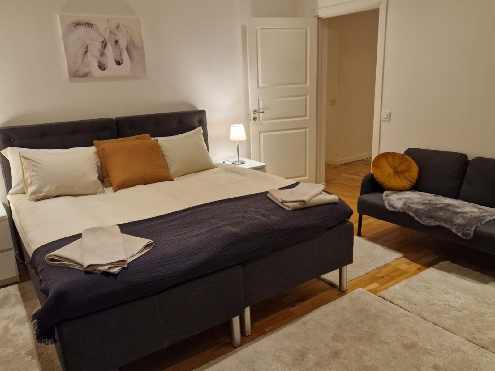 Noah Longstay Apartment เวสเตโรส ภายนอก รูปภาพ