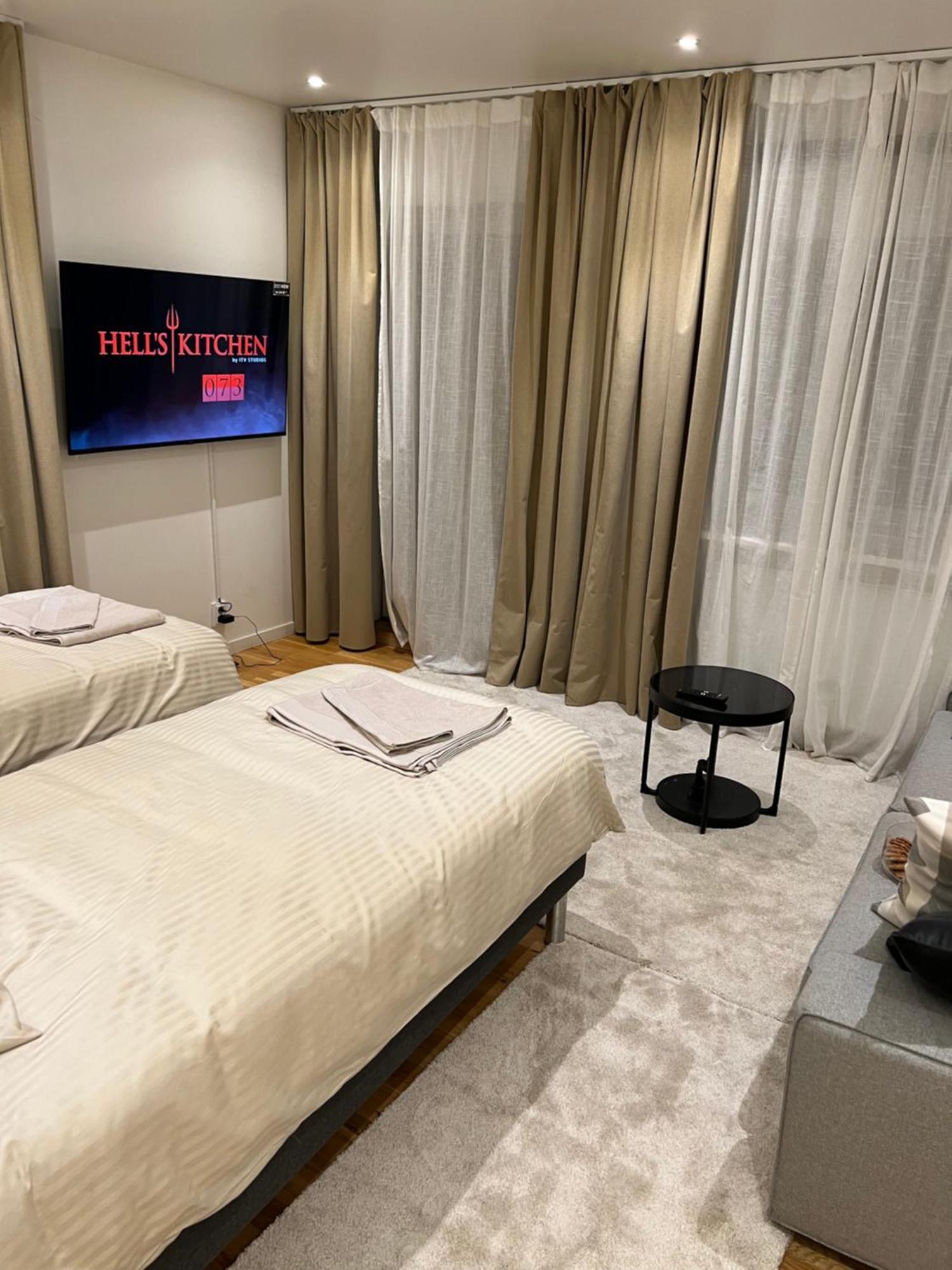 Noah Longstay Apartment เวสเตโรส ภายนอก รูปภาพ