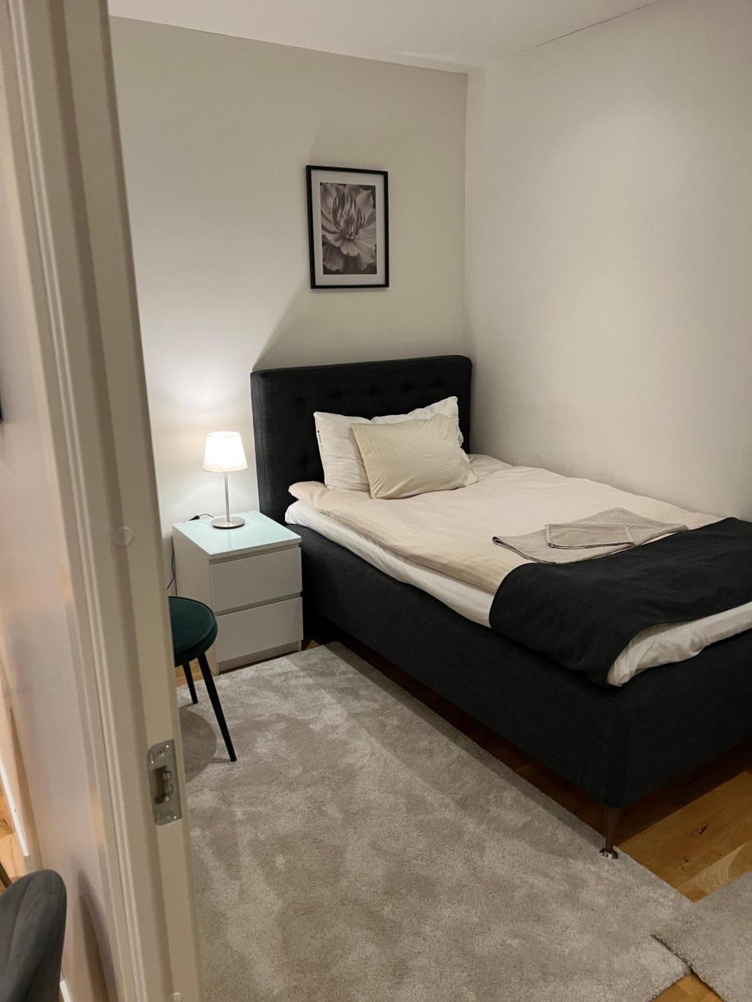 Noah Longstay Apartment เวสเตโรส ภายนอก รูปภาพ